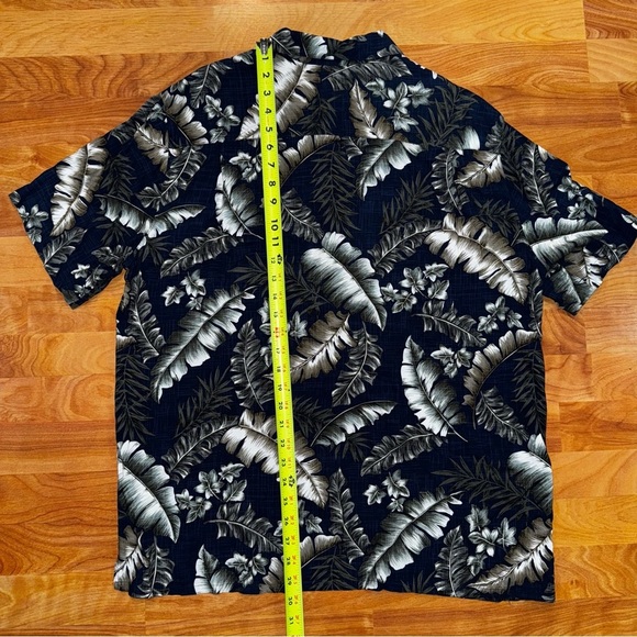 Batik Bay Mens Size XL Hawaiian Short Sleeve Button Down Shirt 100% Rayon Nice - Picture 10 of 11